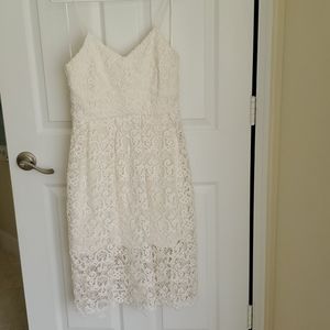 Absolutely stunning! Lace spaghetti strap dress